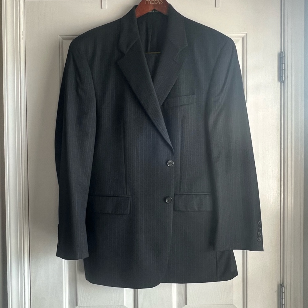 Lauren Ralph Lauren Men’s Suit, 42R Classic Fit, Charcoal Pinstripe